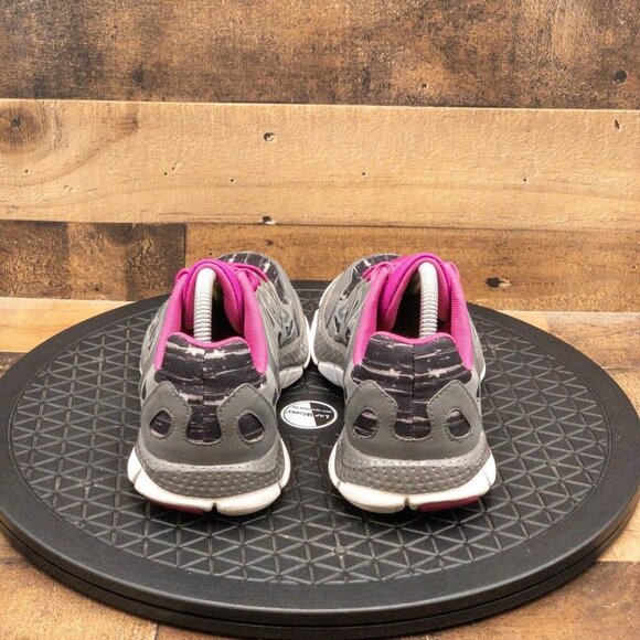 UNDER ARMOUR MICRO G ENGAGE WOMENS ATHLETIC SHOES GRAY RUNNING GYM TRAIN SZ 9.5 - Picture 7 of 9
